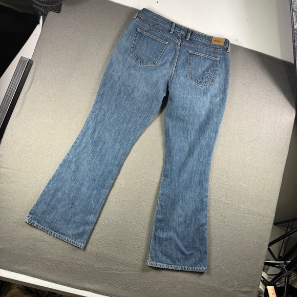 Eddie Bauer Jeans Women 14 Classic Fit‎ Bootcut 100% Cotton Embroidery Blue - Picture 3 of 13